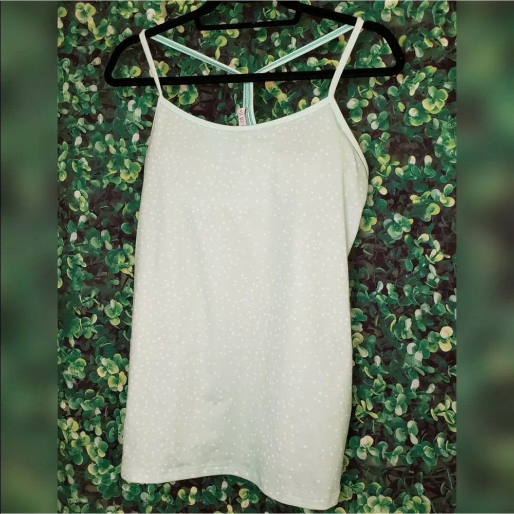 Lululemon size 12 power Y tank- like new